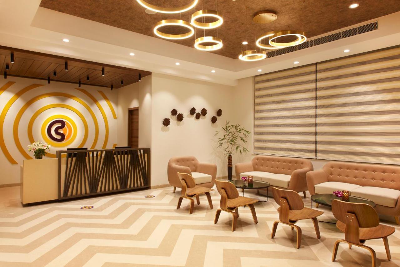 Click Hotel Bangalore - International Airport Devanahalli Exteriör bild