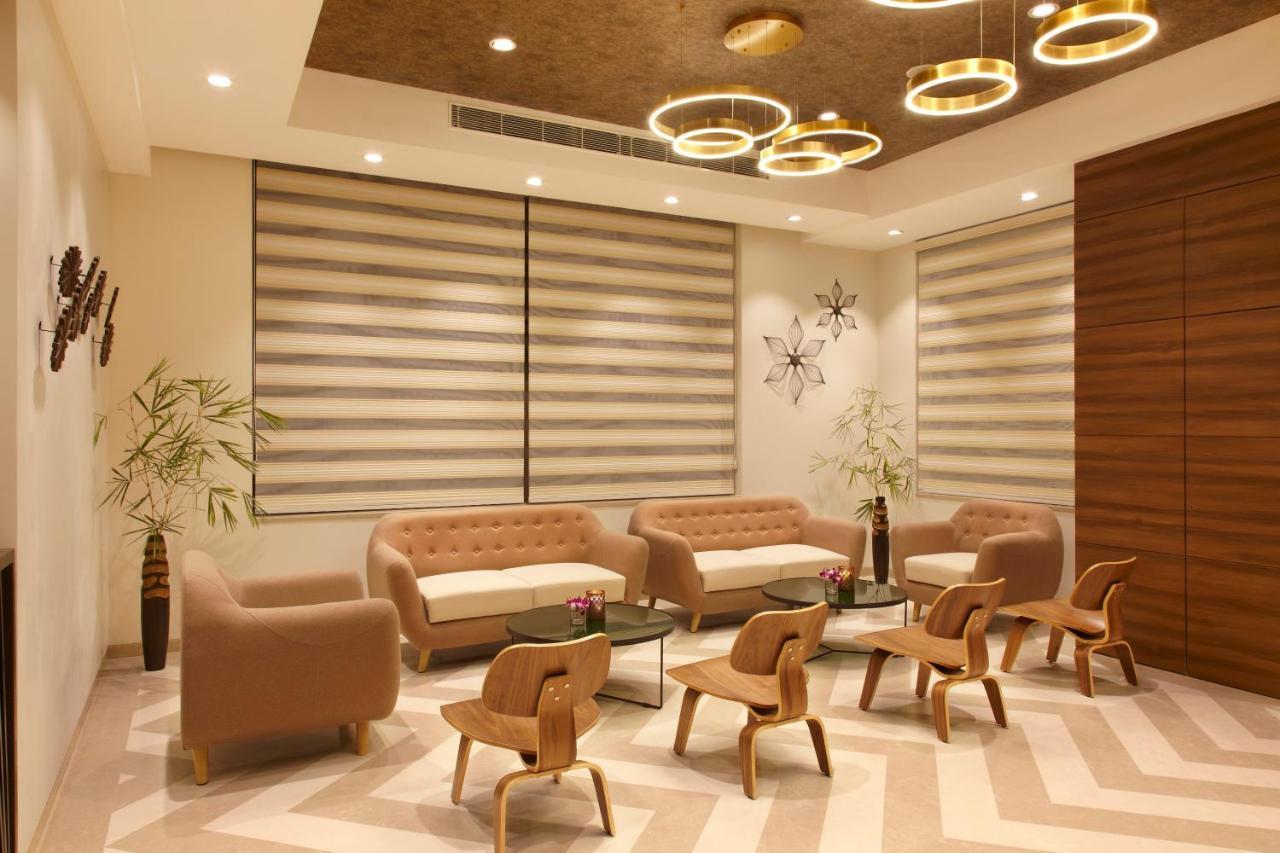 Click Hotel Bangalore - International Airport Devanahalli Exteriör bild