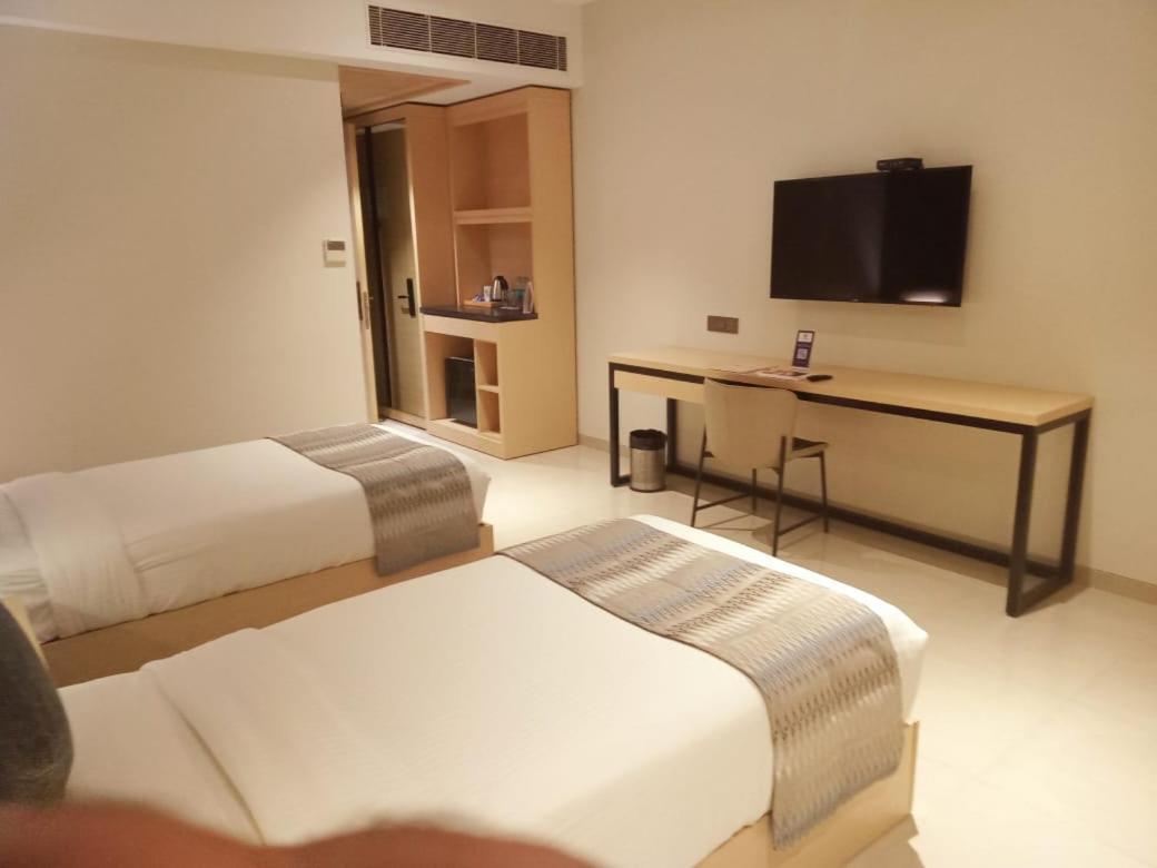 Click Hotel Bangalore - International Airport Devanahalli Exteriör bild