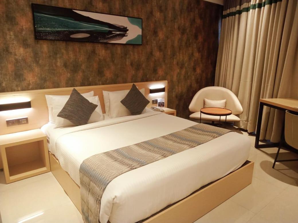 Click Hotel Bangalore - International Airport Devanahalli Exteriör bild