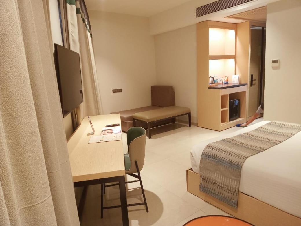 Click Hotel Bangalore - International Airport Devanahalli Exteriör bild