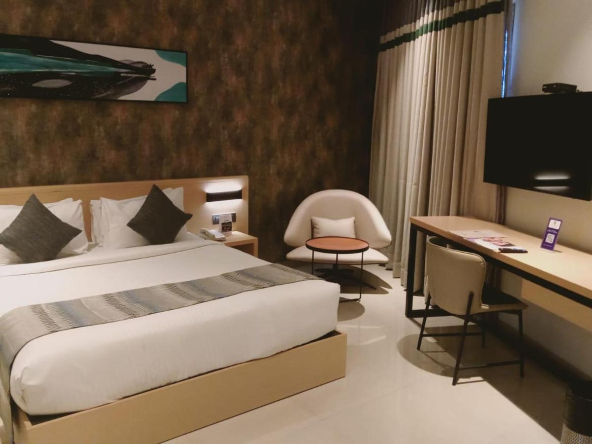 Click Hotel Bangalore - International Airport Devanahalli Exteriör bild