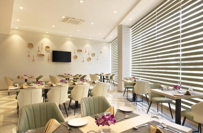 Click Hotel Bangalore - International Airport Devanahalli Exteriör bild
