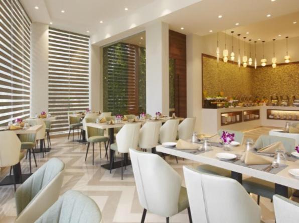 Click Hotel Bangalore - International Airport Devanahalli Exteriör bild